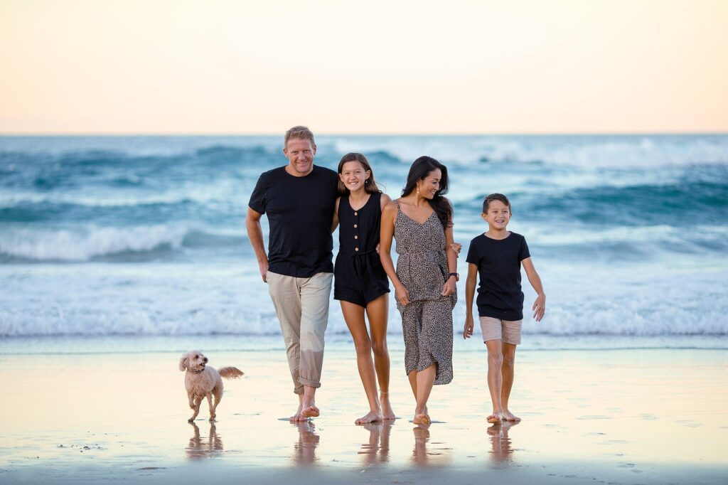 IFS - Internal Family systems use the metaphor of a family's support system to describe human internal life